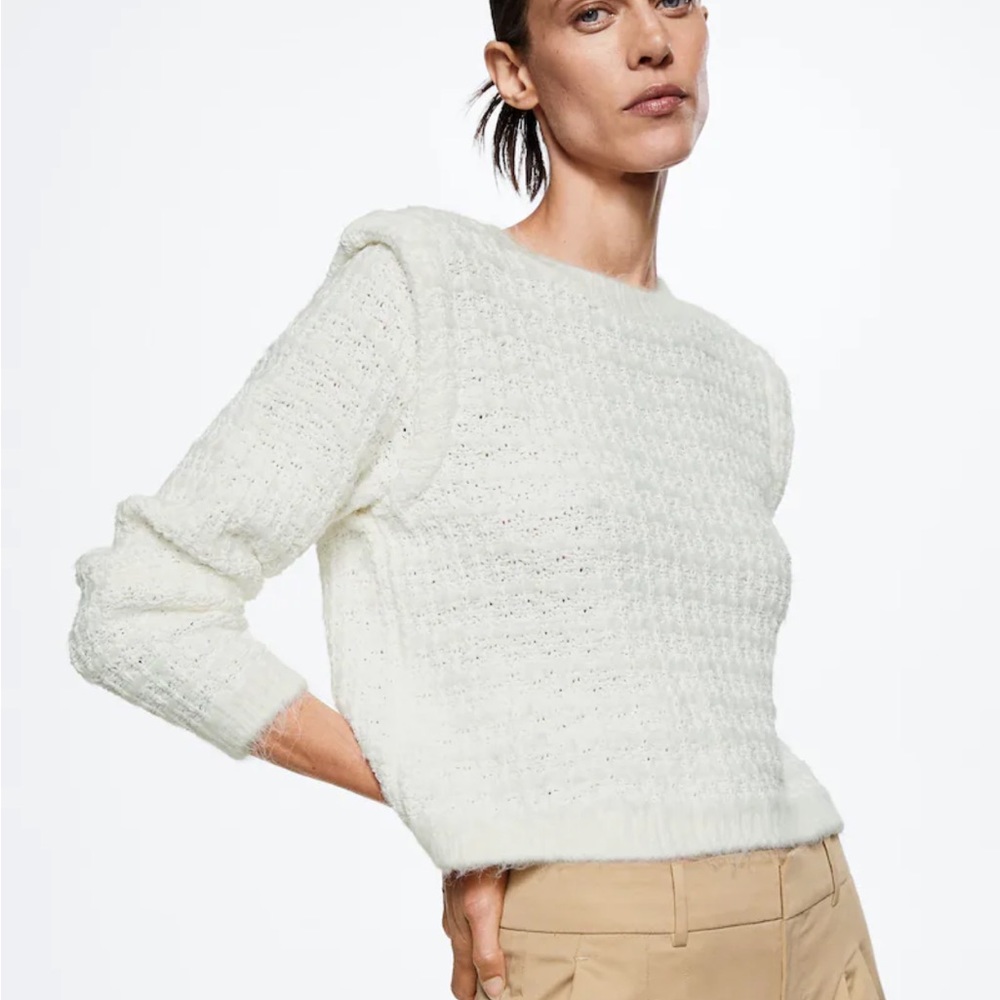 Mango cream Knitted sweater with shoulder pads